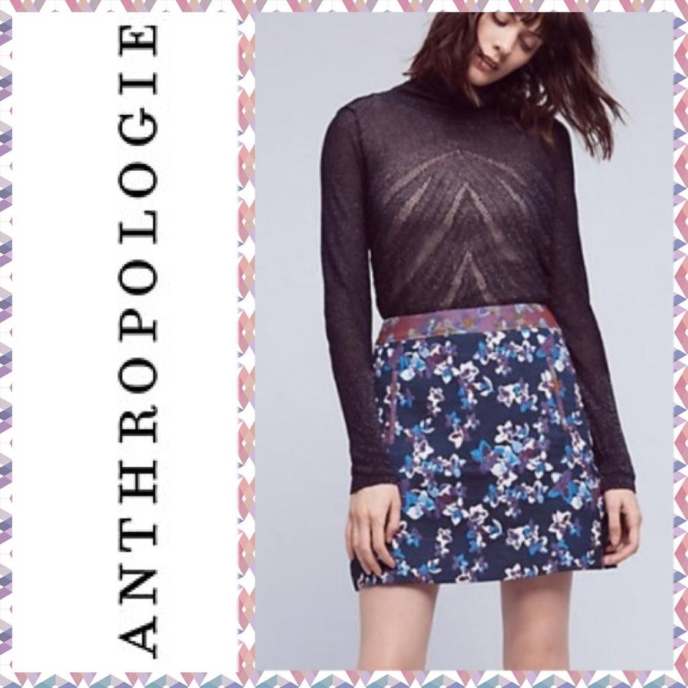 🌸🌹Floral mini Skirt🌹🌸